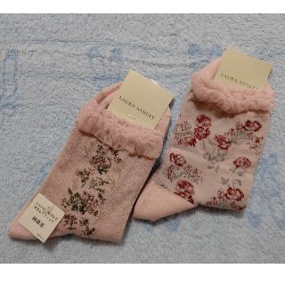 ローラアシュレイ(LAURA ASHLEY)のLAURA ASHLEY♡新品くつ下２足(ソックス)