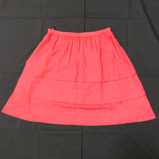 PROPORTION BODY DRESSING(プロポーションボディドレッシング)のスカート　膝丈　赤　レッド レディースのスカート(ひざ丈スカート)の商品写真