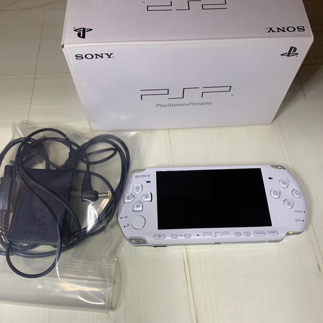 PSP 3000 本体 デジモン ダンロン パールホワイト 1