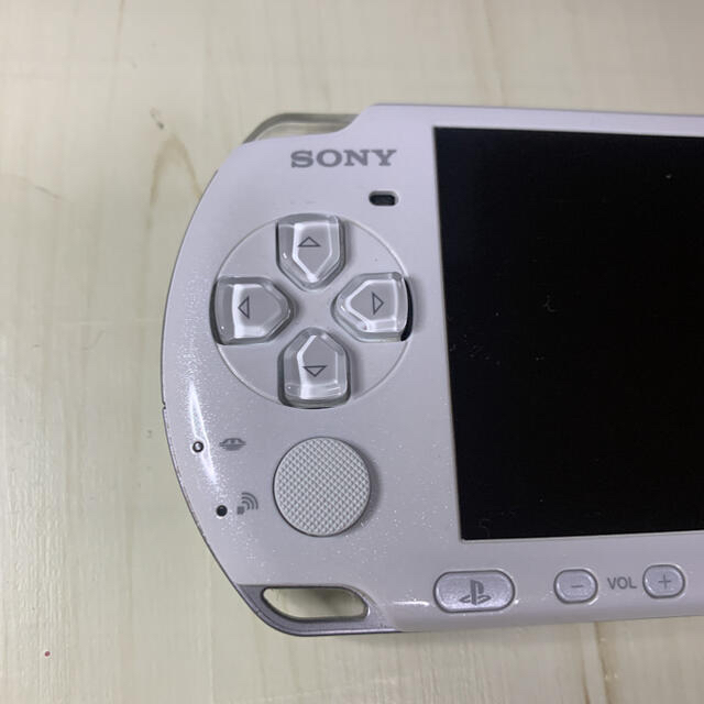 PSP 3000 本体 デジモン ダンロン パールホワイト 2