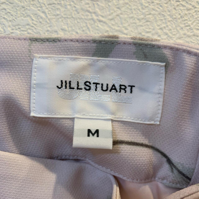 JILL by JILLSTUART(ジルバイジルスチュアート)のジルバイジルスチュアート スカート レディースのスカート(ひざ丈スカート)の商品写真