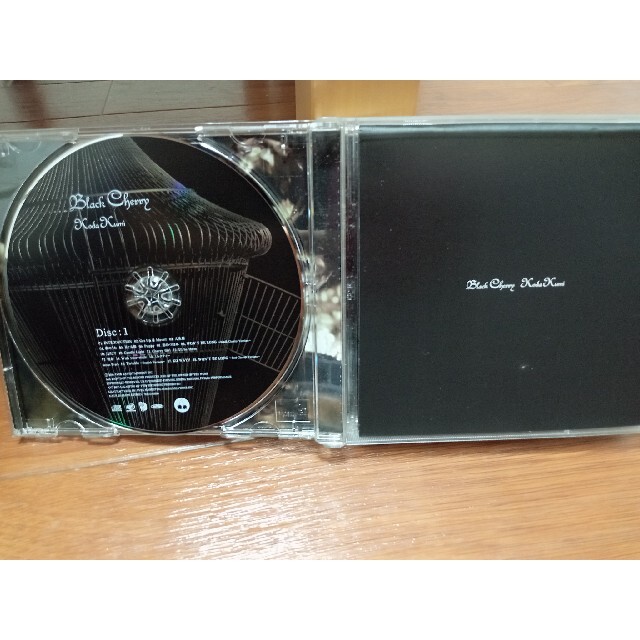 ブラックチェリー　倖田來未　CD DVD エンタメ/ホビーのCD(ポップス/ロック(邦楽))の商品写真