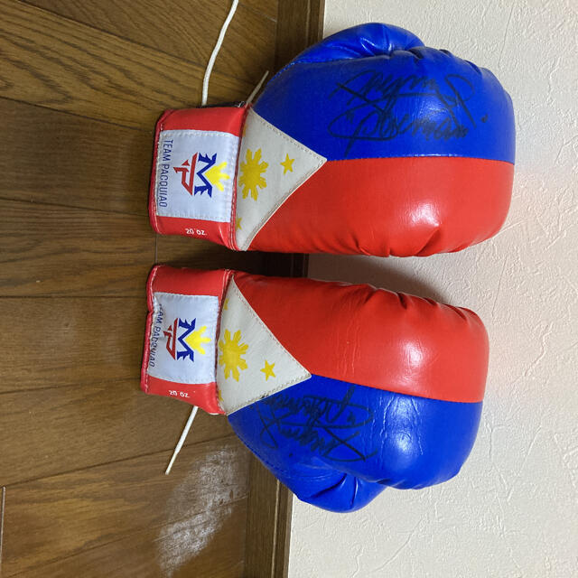 パッキャオ直筆サイングローブ - www.smithlabresearch.org