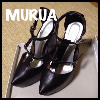 ムルーア(MURUA)のエナメル切替エッジパンプス(ハイヒール/パンプス)