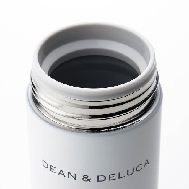 DEAN & DELUCA(ディーンアンドデルーカ)のDEAN & DELUCA 　スープポット300mlとスプーン エンタメ/ホビーのコレクション(その他)の商品写真