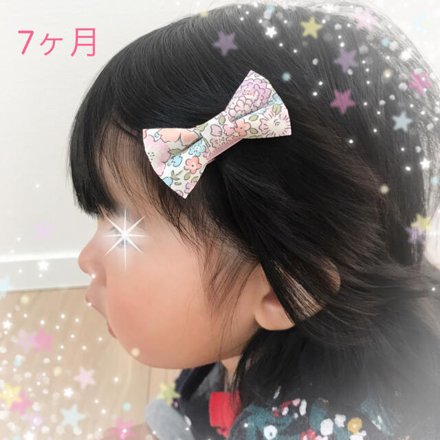 おそろい♡ ファミリア風 赤チェック♡ ベビー ヘアクリップ 2つセット♡ ハンドメイドのキッズ/ベビー(ファッション雑貨)の商品写真