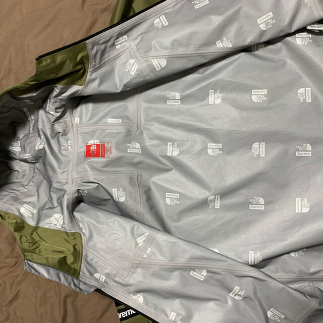 Sサイズ　Supreme the north face Summit