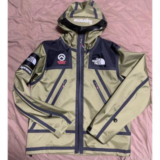 シュプリーム(Supreme)のSサイズ　Supreme the north face Summit(マウンテンパーカー)