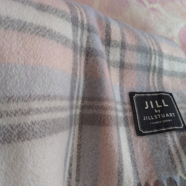 JILL by JILLSTUART(ジルバイジルスチュアート)のジルバイジルスチュアート★マフラー レディースのファッション小物(マフラー/ショール)の商品写真
