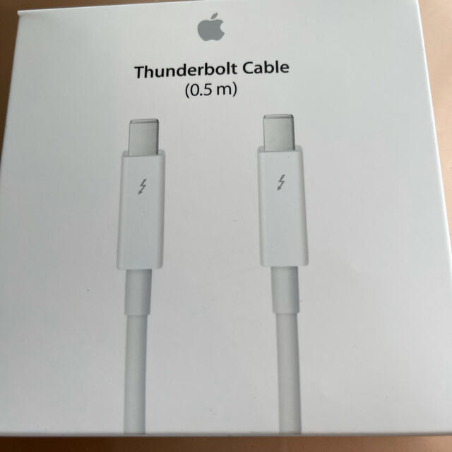 Apple(アップル)のApple Thunderboltケーブル (0.5 m) スマホ/家電/カメラのPC/タブレット(PC周辺機器)の商品写真