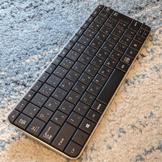 マイクロソフト(Microsoft)のMicrosoft WEDGE MOBILE KEYBOARD マイクロソフト (PC周辺機器)