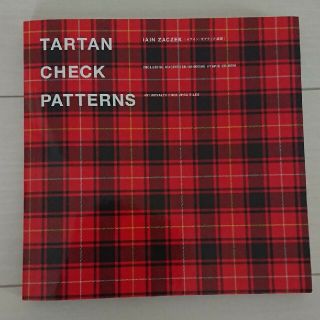 Tartan check patterns(日本語版)(ファッション/美容)