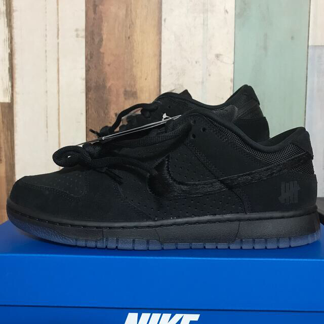 DUNK LOW  SP undefeated ダンク アンディーフィーテッド