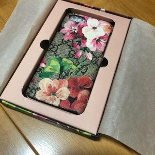 グッチ(Gucci)のグッチ　iPhone8用ケース(iPhoneケース)