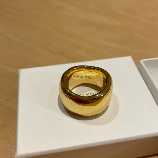 専用　chieko+  curvy ring † gold   Ｌ　16号 レディースのアクセサリー(リング(指輪))の商品写真