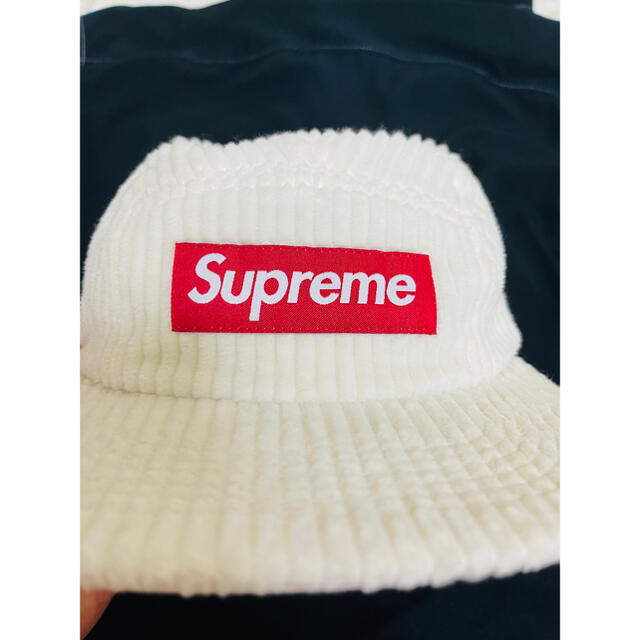 Supreme(シュプリーム)のsupreme 帽子 レディースの帽子(キャップ)の商品写真