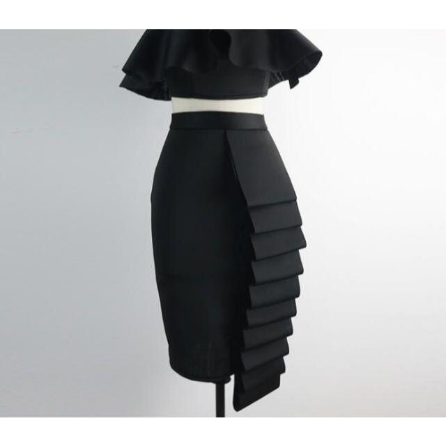 【新品未使用】立体サイドフリルタイトひざ丈スカート