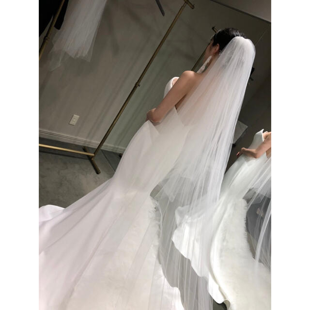 Vera Wang(ヴェラウォン)の【美品】VERA WANG Jocelyn ウェディングドレス US4※お値下可 レディースのフォーマル/ドレス(ウェディングドレス)の商品写真