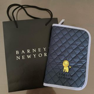 バーニーズニューヨーク(BARNEYS NEW YORK)の【新品未使用】バーニーズニューヨーク 母子手帳ケース(S) ネイビー(母子手帳ケース)