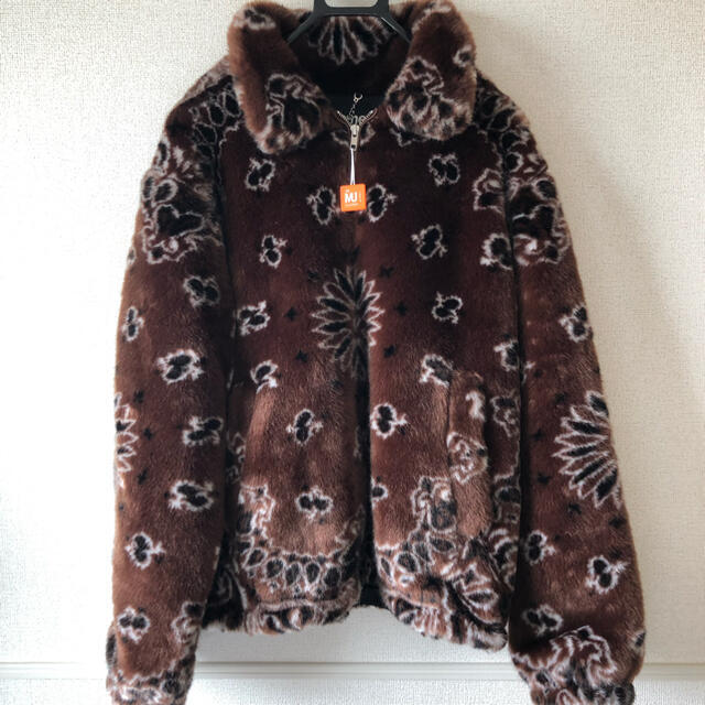 Supreme(シュプリーム)のSupreme Bandana Faux Fur Bomber Jacket メンズのジャケット/アウター(ブルゾン)の商品写真