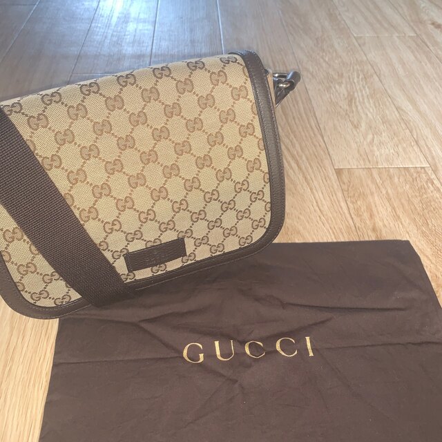 Gucci(グッチ)のGUCCI ショルダーバッグ　 メンズのバッグ(ショルダーバッグ)の商品写真