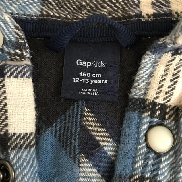 GAP(ギャップ)の２枚セット⭐️GAP チェック柄シャツ&ロングTシャツロングTシャツ& キッズ/ベビー/マタニティのキッズ服女の子用(90cm~)(Tシャツ/カットソー)の商品写真