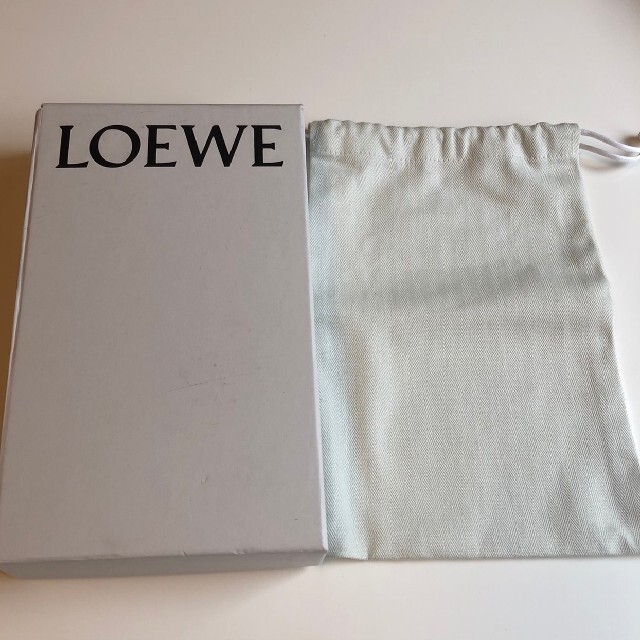 LOEWE(ロエベ)のLOEWE　　巾着袋 レディースのファッション小物(財布)の商品写真