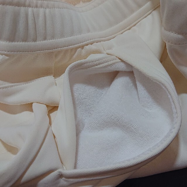 UNIQLO(ユニクロ)のユニクロ NKドライショートパンツ 21FRA 錦織圭さんモデル[XL]白色完売 メンズのパンツ(ショートパンツ)の商品写真