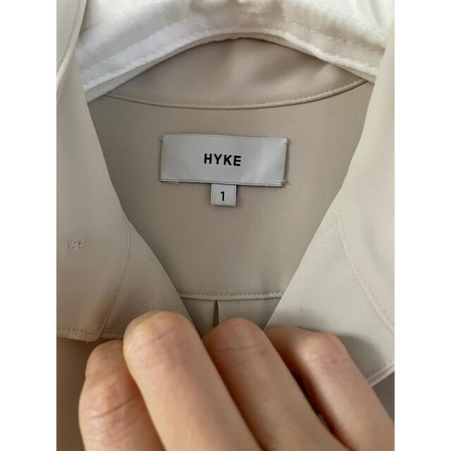 HYKE(ハイク)のHYKE ハイク 厚地シャツワンピース アイボリー レディースのワンピース(ロングワンピース/マキシワンピース)の商品写真