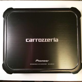 200Wx4 パワーアンプcarrozzeria GM-D8400 (カーオーディオ)