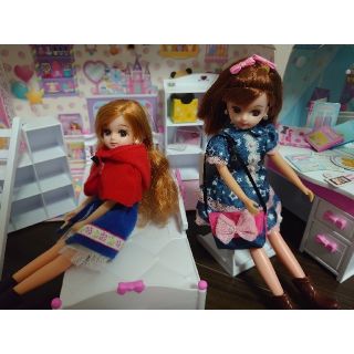 リカちゃんまとめ売り(ハウス&人形&洋服セット) 購入オンライン リカちゃん まとめ売り ハウス・人形・洋服他 キャラクターグッズ