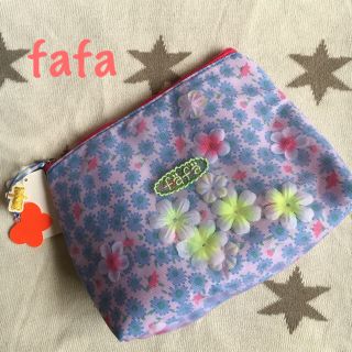 フェフェ(fafa)のらんちんさま♡新品♡fafa ポーチ Lサイズ(ポーチ)