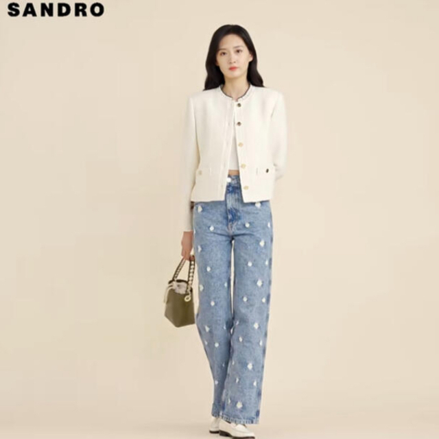 ❤️Sandro2021新作　新品　白ノーカラージャケット　綺麗上品