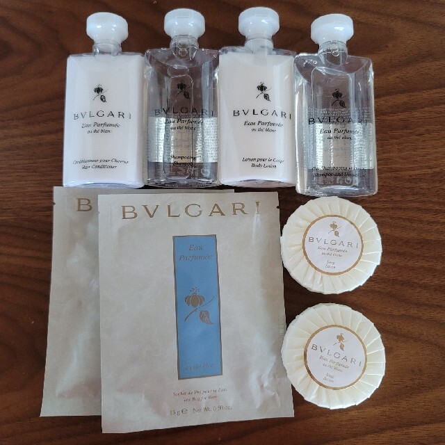 BVLGARI(ブルガリ)のBVLGARIアメニティ 入浴剤セット コスメ/美容のヘアケア/スタイリング(シャンプー/コンディショナーセット)の商品写真