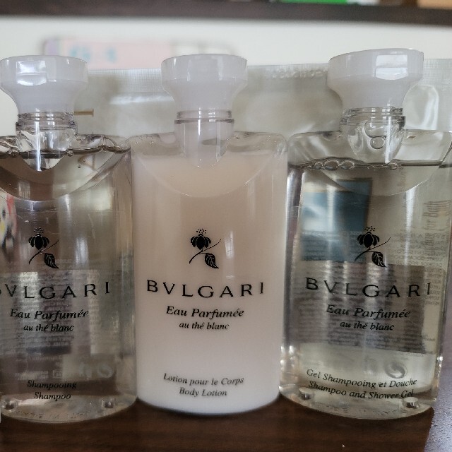 BVLGARI(ブルガリ)のBVLGARIアメニティ 入浴剤セット コスメ/美容のヘアケア/スタイリング(シャンプー/コンディショナーセット)の商品写真