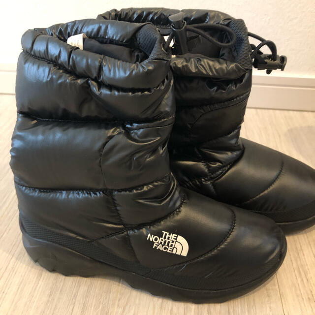 THE NORTH FACE(ザノースフェイス)のips様専用 ノースフェイス ヌプシ ダウン ブーツ 24.0 レディースの靴/シューズ(ブーツ)の商品写真