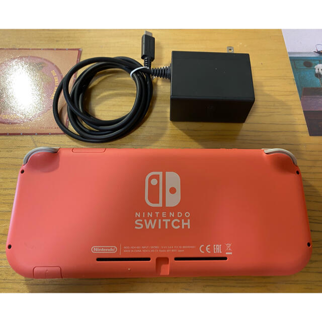 任天堂　スイッチライト　コーラル　Switch lite Coral 1