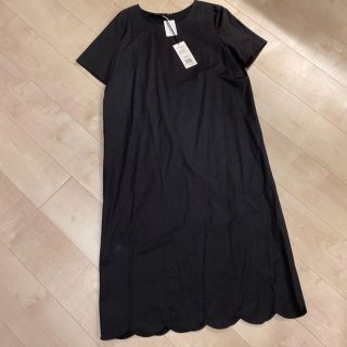 バーニーズニューヨーク(BARNEYS NEW YORK)のヨーコチャン　スカラップ　ワンピース  36(ひざ丈ワンピース)