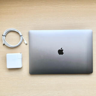 アップル(Apple)のMacBook Pro 2018 15インチ MR932J/A 美品(ノートPC)