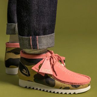 アベイシングエイプ(A BATHING APE)のBAPE様専用　A BATHING APE× CLARKS ORIGINALS(ブーツ)