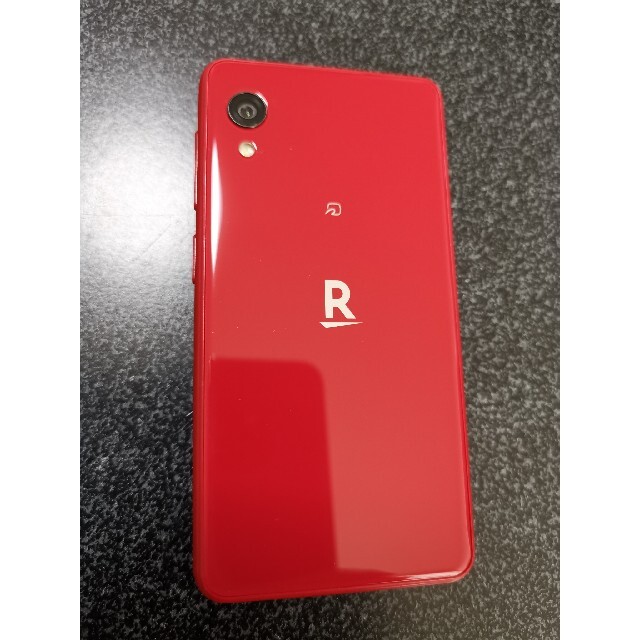 Rakuten Mini 赤色　画面割れジャンク品 スマホ/家電/カメラのスマートフォン/携帯電話(スマートフォン本体)の商品写真