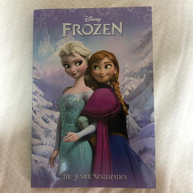 Disney(ディズニー)のFROZEN:THE JUNIOR NOVELIZATION(P) エンタメ/ホビーの本(その他)の商品写真