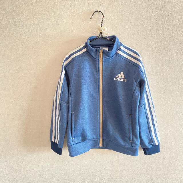 adidas(アディダス)のadidas アディダス☆120cm☆ジャンパー☆ キッズ/ベビー/マタニティのキッズ服男の子用(90cm~)(ジャケット/上着)の商品写真