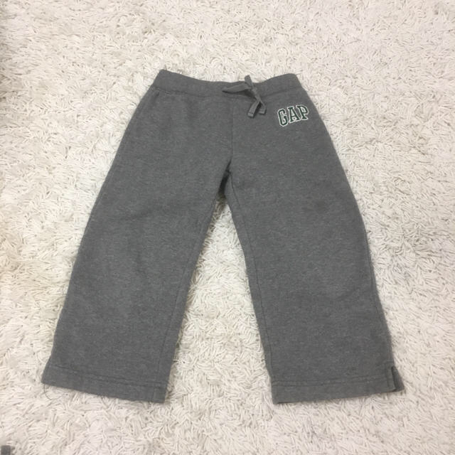 GAP(ギャップ)のGAP パンツセット 100センチ キッズ/ベビー/マタニティのキッズ服男の子用(90cm~)(パンツ/スパッツ)の商品写真