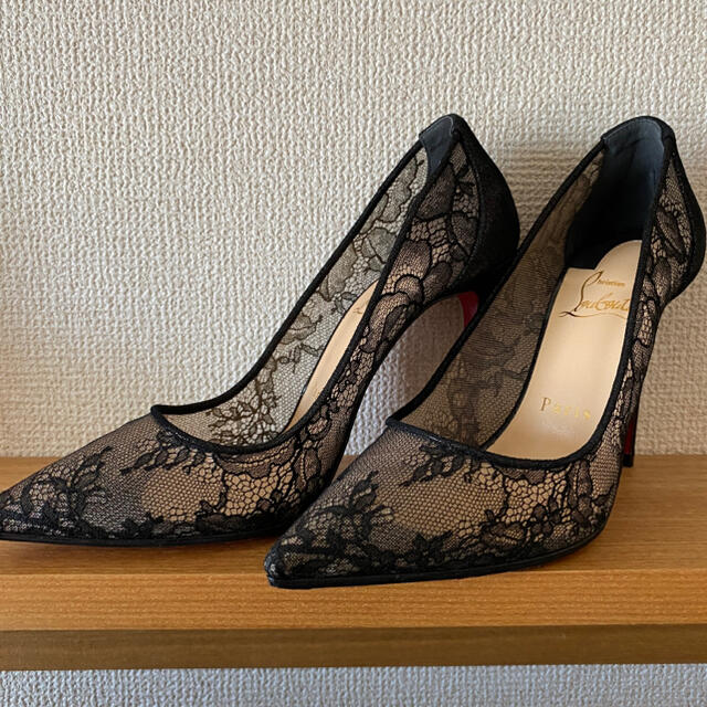 Christian Louboutin(クリスチャンルブタン)のルブタン レース パンプス レディースの靴/シューズ(ハイヒール/パンプス)の商品写真