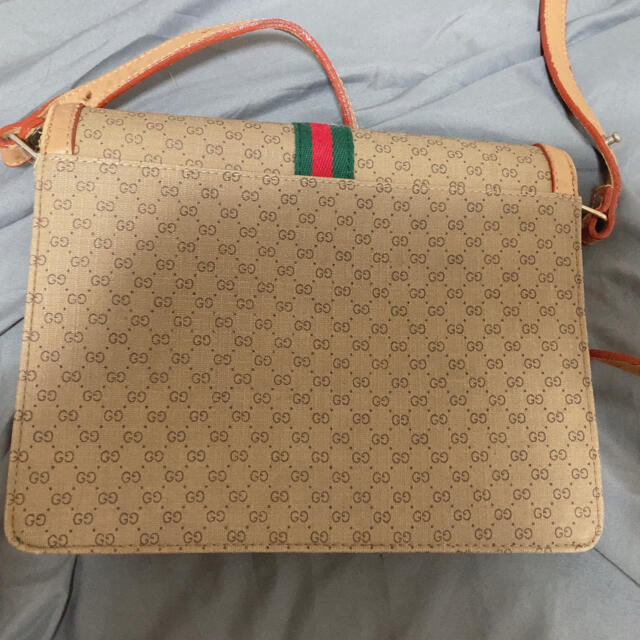 Gucci(グッチ)のgucciショルダーバック レディースのバッグ(ショルダーバッグ)の商品写真