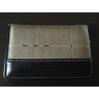 バーバリー(BURBERRY)のBURBERRY LONDON パスケース 定期入れ(名刺入れ/定期入れ)