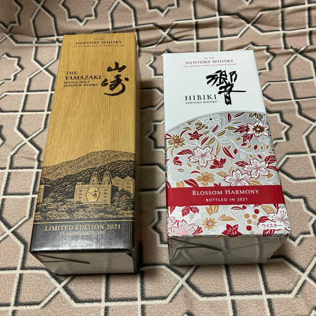 サントリー(サントリー)の山崎 LIMITED EDITION＋響 BLOSSOM HARMONY 食品/飲料/酒の酒(ウイスキー)の商品写真