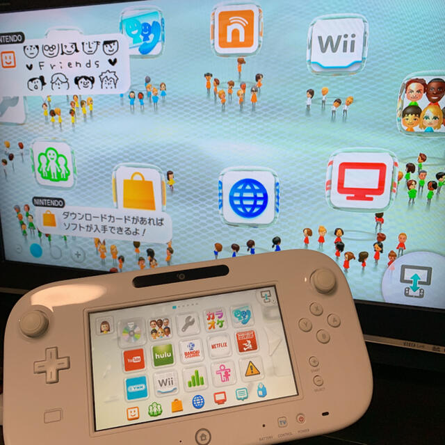 WiiU 白32GB＋リモコン2つ＋ハンドル　セット 2