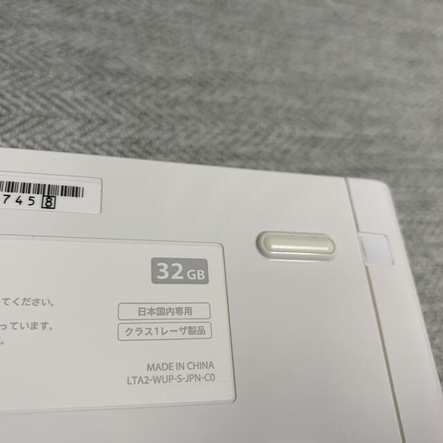 WiiU 白32GB＋リモコン2つ＋ハンドル　セット 5